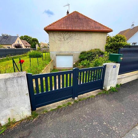 A 12 Min A Pied De La Plage Et 5 Min Du Centre De 吕克索梅 外观 照片